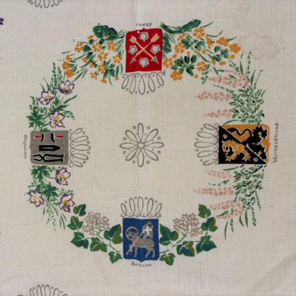 Vintage Swedish printed tablecloth featuring provincial coats of arms and floral - Picture 5 of 9